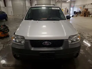 2006 Ford Escape XLT with VIN 1FMYU93146KD54287, listed as a Copart auction lot 51487765 with 136,326 mi miles and Salvage Title. Bid and sale history available at carsss.com. Image 5.