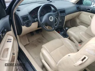 2002 Volkswagen GTI с VIN 9BWPH61J424064383, выставлен на аукционе Copart как лот 56943805 с пробегом 105 177 миль миль и Списание • Salvage title. История ставок и продаж доступна на DreamBid. Изображение 8.