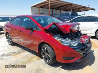 2024 Nissan Versa SR z VIN 3N1CN8FV0RL920715, wystawiony jako IAAI lot #41991043 z przebiegiem 6 663 mil mil oraz . Historia ofert i sprzedaży dostępna na DreamBid. Obrazek 1.