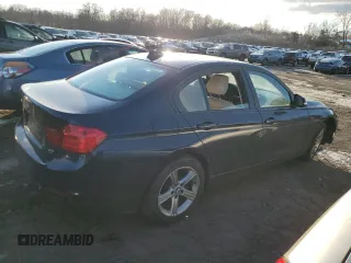 2013 BMW 3 Series 328i xDrive with VIN WBA3B5G58DNP41153, listed as a Copart auction lot 45118275 with 186,728 mi miles and Salvage Title. Bid and sale history available at carsss.com. Image 3.
