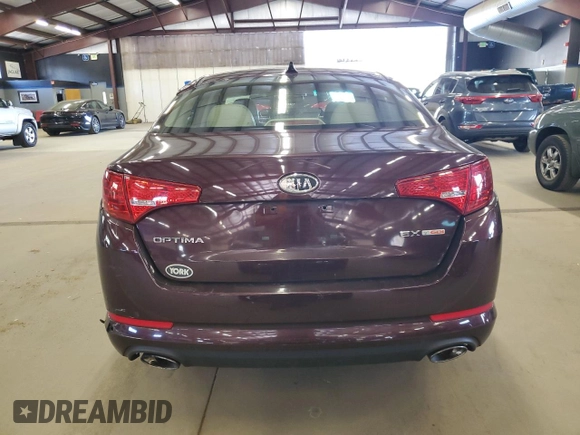 2011 Kia Optima EX with VIN KNAGN4A66B5093412, listed as a Copart auction lot 55491405 with 196,759 mi miles and Clean Title. Bid and sale history available at carsss.com. Image 6.