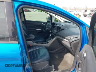 2013 Ford C-Max SE z VIN 1FADP5AU3DL540691, wystawiony jako IAAI lot #41839755 z przebiegiem 146 348 mil mil oraz . Historia ofert i sprzedaży dostępna na DreamBid. Obrazek 5.