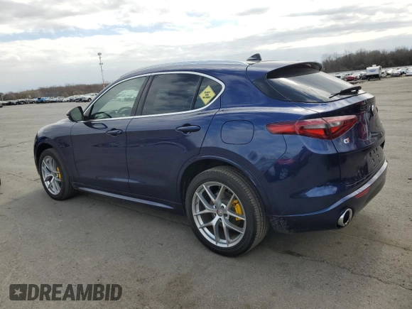 2020 Alfa Romeo Stelvio Ti z VIN ZASPAKBN8L7C76865, wystawiony jako Copart lot #49966655 z przebiegiem 26 531 mil mil oraz Szkody całkowita. Historia ofert i sprzedaży dostępna na DreamBid. Obrazek 2.