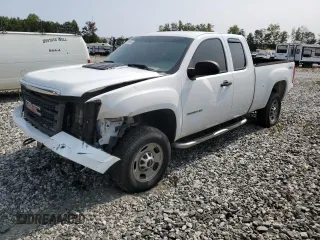 2013 GMC Sierra 2500HD Work Truck z VIN 1GT22ZC86DZ343518, wystawiony jako Copart lot #70785054 z przebiegiem 308 273 mil mil oraz Szkoda całkowita • Salvage title. Historia ofert i sprzedaży dostępna na DreamBid. Obrazek 1.