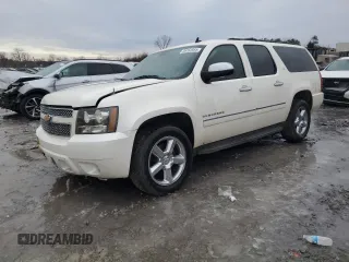 2013 Chevrolet Suburban LTZ with VIN 1GNSCKE04DR184212, listed as a Copart auction lot 89162685 with 180,808 mi miles and Salvage Title. Bid and sale history available at carsss.com. Image 1.