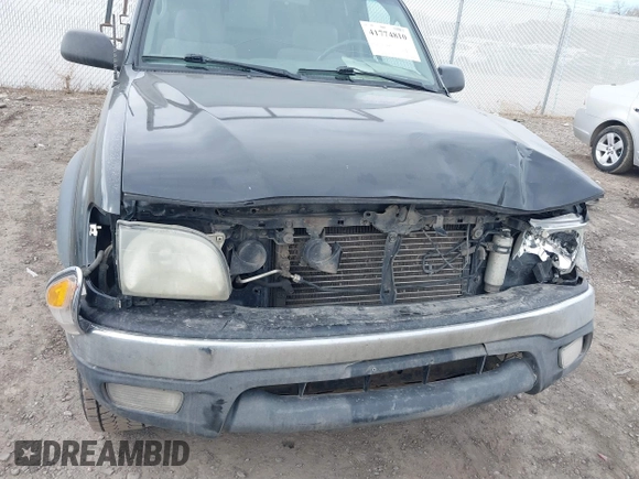 2003 Toyota Tacoma with VIN 5TEWN72N53Z176334, listed as a IAAI auction lot 41774810 with 190,543 mi miles. Bid and sale history available at carsss.com. Image 6.