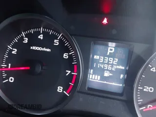 2016 Subaru Impreza 2.0i z VIN JF1GPAA69GH284894, wystawiony jako IAAI lot #41640070 z przebiegiem 114 962 mil mil oraz . Historia ofert i sprzedaży dostępna na DreamBid. Obrazek 14.