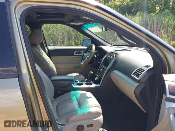 2012 Ford Explorer XLT с VIN 1FMHK8D83CGA46568, выставлен на аукционе IAAI как лот 42669215 с пробегом 164 151 миль миль и . История ставок и продаж доступна на DreamBid. Изображение 5.
