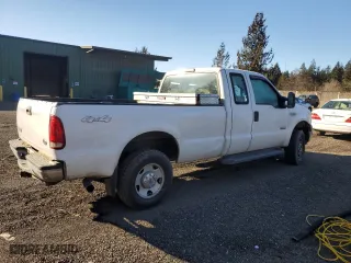 2006 Ford Super Duty F-250 XL with VIN 1FTSX21P06EC40690, listed as a Copart auction lot 44842845 with 199,100 mi miles and Clean Title. Bid and sale history available at carsss.com. Image 3.