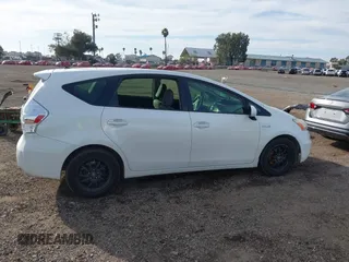 2014 Toyota Prius Two с VIN JTDZN3EU5E3302430, выставлен на аукционе IAAI как лот 41598749 с пробегом 165 886 миль миль и . История ставок и продаж доступна на DreamBid. Изображение 13.