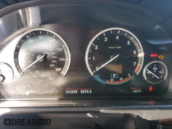2015 BMW X5 sDrive35i with VIN 5UXKR2C58F0H37930, listed as a Copart auction lot 42521735 with 362,898 mi miles and Salvage Title. Bid and sale history available at carsss.com. Image 9.