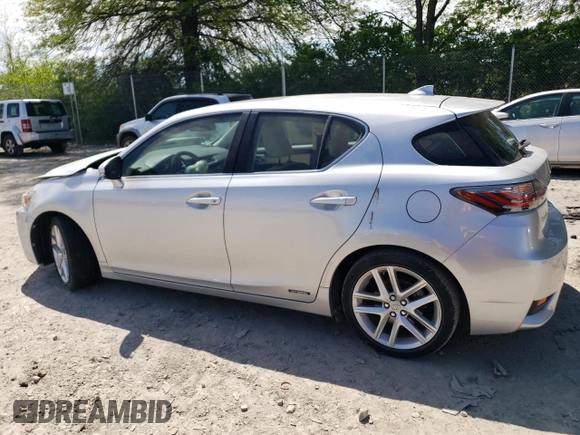 2014 Lexus CT 200h z VIN JTHKD5BH5E2194001, wystawiony jako Copart lot #55929535 z przebiegiem 147 802 mil mil oraz Szkody całkowita. Historia ofert i sprzedaży dostępna na DreamBid. Obrazek 2.