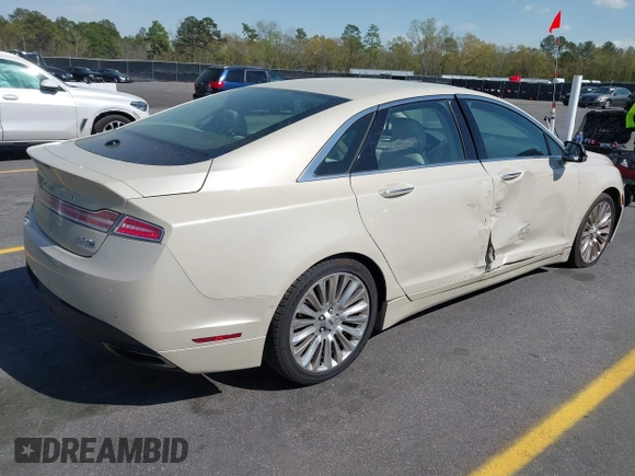 2016 Lincoln MKZ with VIN 3LN6L2J93GR618252, listed as a IAAI auction lot 41890213 with 96,414 mi miles and . Bid and sale history available at DreamBid. Image 4.