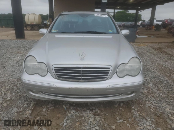 2004 Mercedes-Benz C 230 Kompressor with VIN WDBRF40J24F494739, listed as a Copart auction lot 50262755 with 140,353 mi miles and Salvage Title. Bid and sale history available at DreamBid. Image 5.