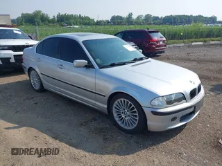 2001 BMW 3 Series 330i with VIN WBAAV53421JR78137, listed as a IAAI auction lot 42731489 with 162,849 mi miles and . Bid and sale history available at DreamBid. Image 1.