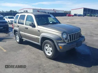 2007 Jeep Liberty Sport with VIN 1J4GL48K47W537636, listed as a IAAI auction lot 41740319 with 237,826 mi miles. Bid and sale history available at carsss.com. Image 1.