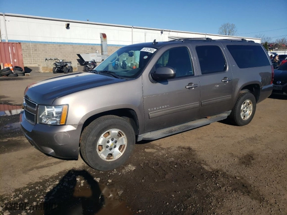 2013 Chevrolet Suburban LT with VIN 1GNSKJE7XDR114014, listed as a Copart auction lot 53757565 with 175,609 mi miles and Clean Title. Bid and sale history available at carsss.com. Image 1.