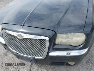 2006 Chrysler 300 C with VIN 2C3KA63H36H455735, listed as a IAAI auction lot 41875033 with 175,251 mi miles. Bid and sale history available at carsss.com. Image 6.
