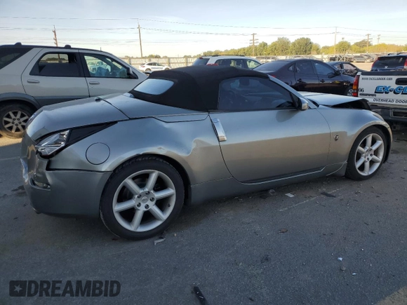 2005 Nissan 350Z Touring z VIN JN1AZ36A15M756659, wystawiony jako Copart lot #75458384 z przebiegiem 101 489 mil mil oraz Szkoda całkowita • Salvage title. Historia ofert i sprzedaży dostępna na DreamBid. Obrazek 3.
