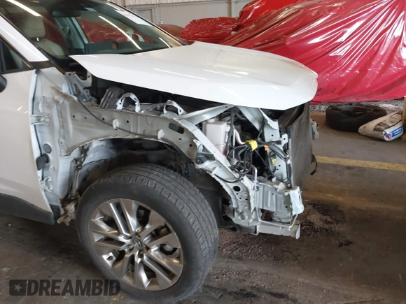 2020 Toyota RAV4 XLE Premium with VIN 2T3C1RFV1LC042163, listed as a IAAI auction lot 40672979 with 76,016 mi miles. Bid and sale history available at carsss.com. Image 21.