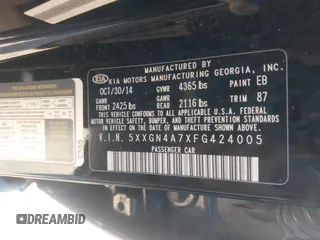 2015 Kia Optima EX with VIN 5XXGN4A7XFG424005, listed as a IAAI auction lot 41894152 with 162,400 mi miles. Bid and sale history available at carsss.com. Image 9.