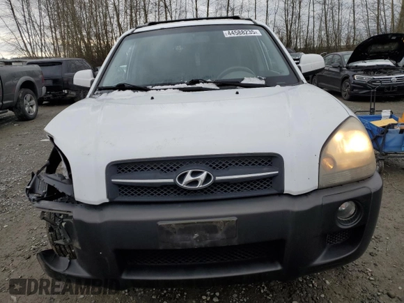 2007 Hyundai Tucson SE with VIN KM8JN12D37U636938, listed as a Copart auction lot 44588235 with 135,131 mi miles and Salvage Title. Bid and sale history available at carsss.com. Image 5.