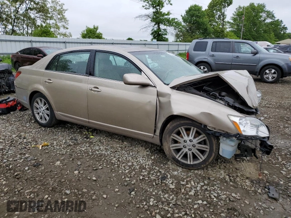 2007 Toyota Avalon XL z VIN 4T1BK36B97U189386, wystawiony jako Copart lot #55917365 z przebiegiem Nie podano mil oraz Szkoda całkowita • Salvage title. Historia ofert i sprzedaży dostępna na DreamBid. Obrazek 4.