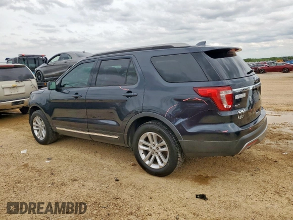 2017 Ford Explorer XLT с VIN 1FM5K7D8XHGD85753, выставлен на аукционе Copart как лот 58964305 с пробегом 50 198 миль миль и Списание • Salvage title. История ставок и продаж доступна на DreamBid. Изображение 2.
