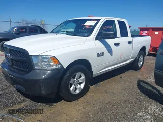2016 Ram 1500 Express z VIN 1C6RR6FG2GS242881, wystawiony jako IAAI lot #41657054 z przebiegiem 126 658 mil mil oraz . Historia ofert i sprzedaży dostępna na DreamBid. Obrazek 2.