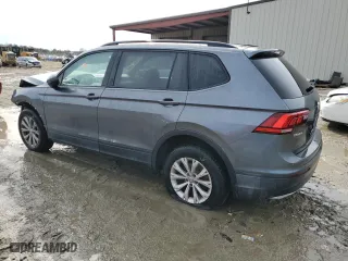 2019 Volkswagen Tiguan S with VIN 3VV0B7AX0KM063759, listed as a Copart auction lot 42524315 with 61,031 mi miles and Clean Title. Bid and sale history available at carsss.com. Image 2.
