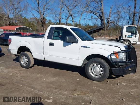 2011 Ford F-150 XL with VIN 1FTMF1CM7BKE10306, listed as a IAAI auction lot 41328697 with 250,619 mi miles. Bid and sale history available at carsss.com. Image 13.