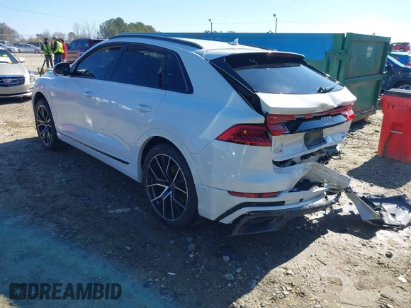 2019 Audi Q8 Prestige z VIN WA1FVAF12KD038238, wystawiony jako IAAI lot #41740092 z przebiegiem 55 699 mil mil oraz . Historia ofert i sprzedaży dostępna na DreamBid. Obrazek 3.