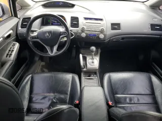 2008 Acura CSX Touring z VIN 2HHFD565X8H201097, wystawiony jako Copart lot #75443264 z przebiegiem 277 306 mil mil oraz Szkody całkowita. Historia ofert i sprzedaży dostępna na DreamBid. Obrazek 8.