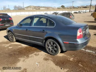 2003 Volkswagen Passat GLX with VIN WVWTH63B13P056529, listed as a Copart auction lot 80905134 with 191,183 mi miles and Salvage Title. Bid and sale history available at carsss.com. Image 2.