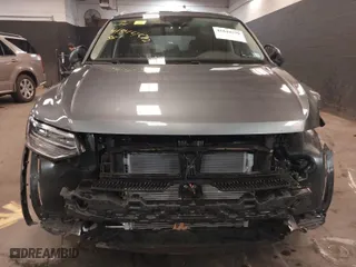 2024 Volkswagen Tiguan SE with VIN 3VV2B7AX1RM066060, listed as a IAAI auction lot 41844570 with 3,403 mi miles. Bid and sale history available at carsss.com. Image 13.