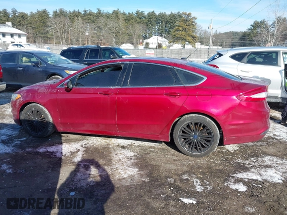 2016 Ford Fusion SE with VIN 3FA6P0HD3GR321785, listed as a IAAI auction lot 41386347 with 124,201 mi miles. Bid and sale history available at carsss.com. Image 14.