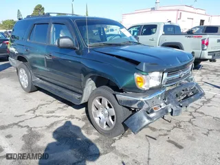 2000 Toyota 4Runner with VIN JT3GM84R1Y0068124, listed as a IAAI auction lot 41740823 with 156,371 mi miles. Bid and sale history available at carsss.com. Image 1.