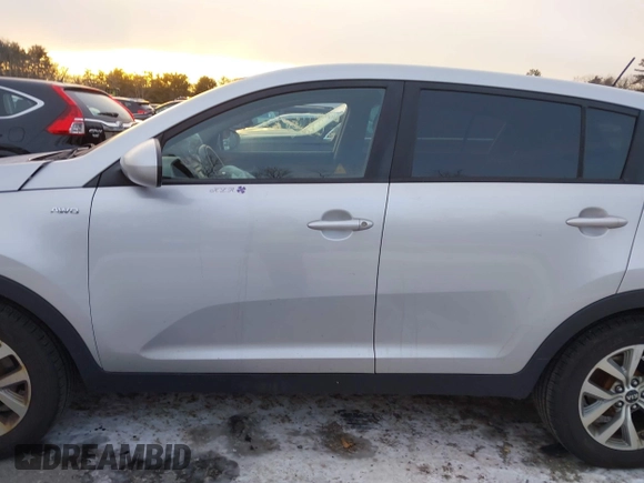2015 Kia Sportage LX with VIN KNDPBCAC2F7792610, listed as a IAAI auction lot 41249421 with 190,680 mi miles and . Bid and sale history available at DreamBid. Image 14.