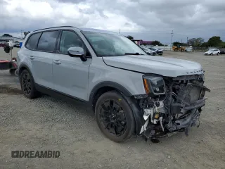 2022 Kia Telluride EX with VIN 5XYP3DHC7NG238182, listed as a Copart auction lot 53732035 with 69,631 mi miles and Salvage title. Bid and sale history available at DreamBid. Image 4.