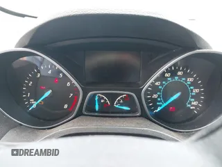 2014 Ford Escape SE z VIN 1FMCU9GX1EUD66666, wystawiony jako IAAI lot #42571222 z przebiegiem Nie podano mil oraz . Historia ofert i sprzedaży dostępna na DreamBid. Obrazek 7.
