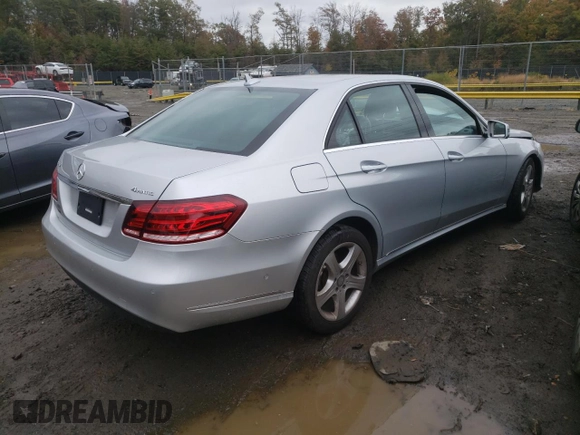 2016 Mercedes-Benz E-Class E 350 Luxury with VIN WDDHF8JB6GB217685, listed as a Copart auction lot 64286662 with 62,379 mi miles. Bid and sale history available at carsss.com. Image 4.