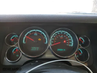 2008 Hummer H2 SUV with VIN 5GRGN23888H108830, listed as a Copart auction lot 82660574 with 180,197 mi miles and Salvage Title. Bid and sale history available at carsss.com. Image 9.