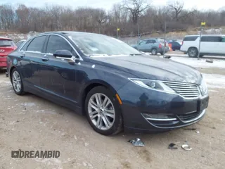 2014 Lincoln MKZ Hybrid with VIN 3LN6L2LU4ER822802, listed as a IAAI auction lot 41341627 with 57,180 mi miles. Bid and sale history available at carsss.com. Image 1.