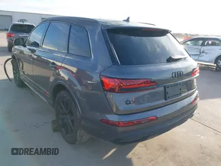 2024 Audi Q7 Premium Plus with VIN WA1LCBF76RD010388, listed as a IAAI auction lot 41295943 with 6,950 mi miles and . Bid and sale history available at DreamBid. Image 3.
