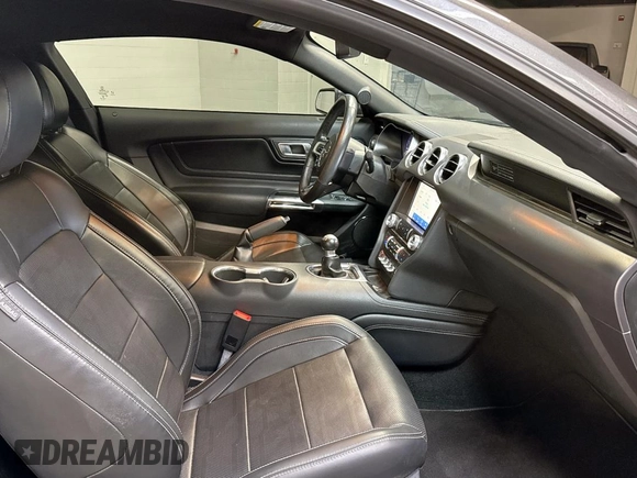 2020 Ford Mustang GT with VIN 1FA6P8CF6L5117986, listed as a Copart auction lot 63853325 with 36,251 mi miles and Clean title. Bid and sale history available at DreamBid. Image 5.