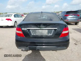 2015 Mercedes-Benz C 250 with VIN WDDGJ4HB6FG350022, listed as a IAAI auction lot 42552333 with 135,827 mi miles and . Bid and sale history available at DreamBid. Image 15.