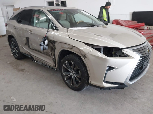 2019 Lexus RX with VIN 2T2BZMCA9KC200194, listed as a IAAI auction lot 41595521 with 70,038 mi miles. Bid and sale history available at carsss.com. Image 6.
