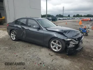2013 BMW 3 Series 328i z VIN WBA3C1G59DNR48978, wystawiony jako Copart lot #56467365 z przebiegiem 95 950 mil mil oraz Szkoda całkowita • Salvage title. Historia ofert i sprzedaży dostępna na DreamBid. Obrazek 4.