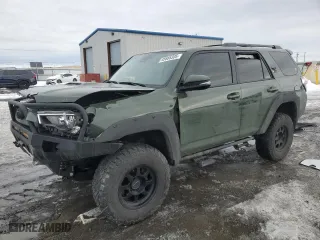 2022 Toyota 4Runner TRD Off Road Premium with VIN JTERU5JR8N6036993, listed as a Copart auction lot 45885305 with 30,414 mi miles and Salvage Title. Bid and sale history available at carsss.com. Image 1.