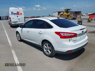 2013 Ford Focus SE с VIN 1FADP3F29DL153753, выставлен на аукционе IAAI как лот 42718747 с пробегом 169 501 миль миль и . История ставок и продаж доступна на DreamBid. Изображение 14.